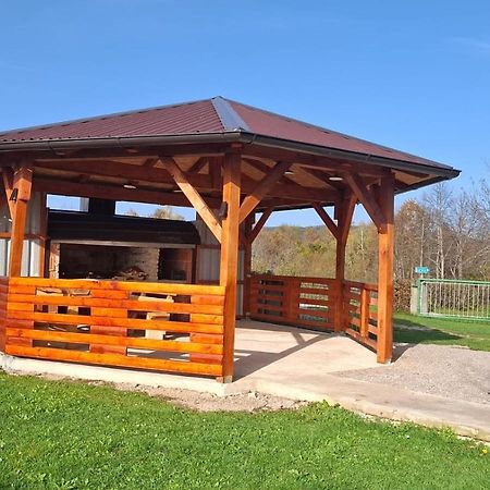 Lora Apartman Rakovica Kültér fotó