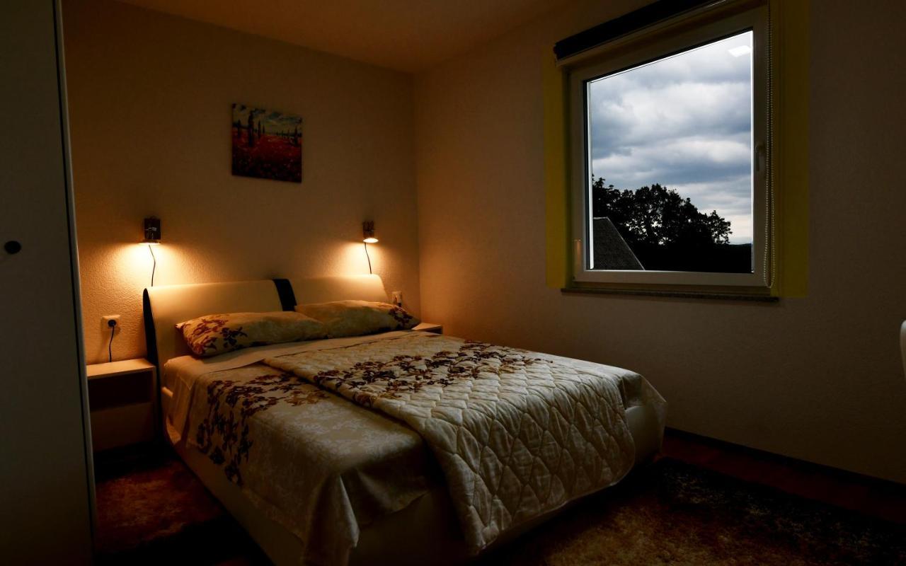 Lora Apartman Rakovica Kültér fotó
