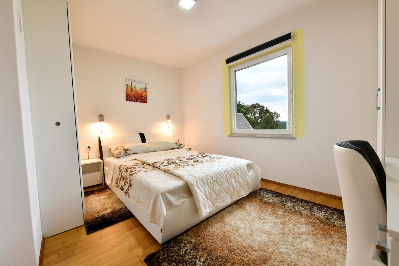 Lora Apartman Rakovica Kültér fotó